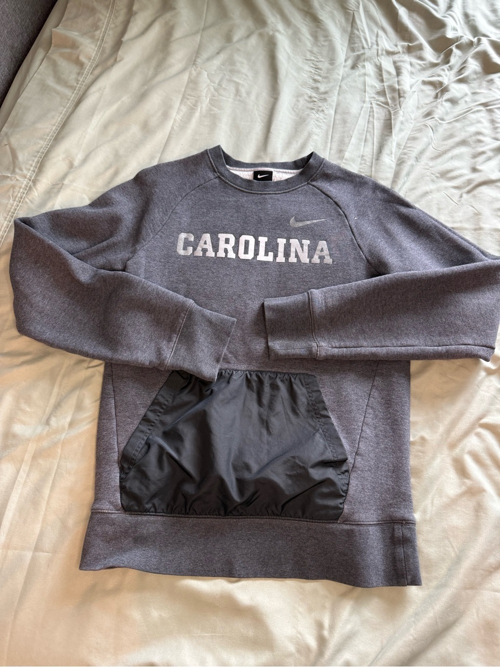 NIKE UNC sweatshirt